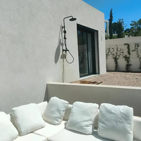 Suara Villa *