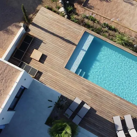 Suara Villa