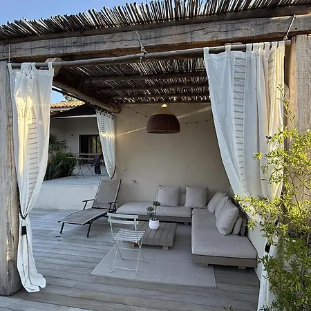 Suara Villa Pinarellu